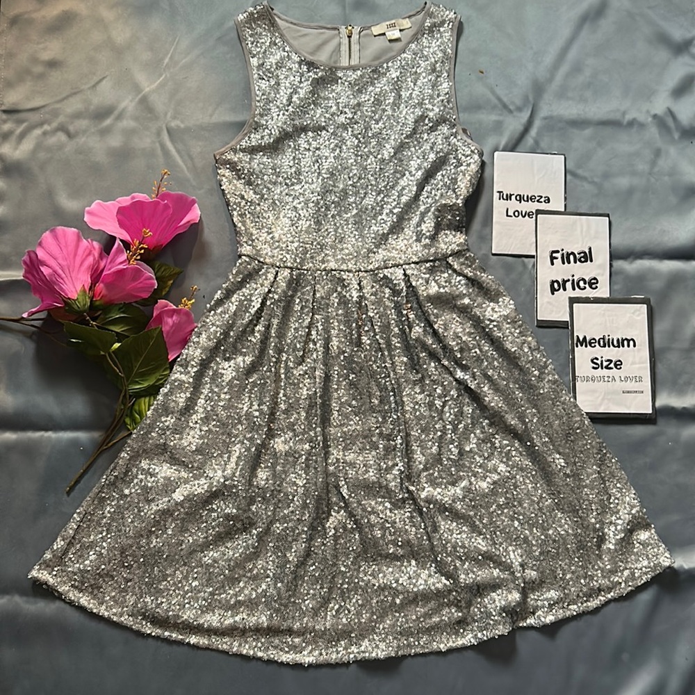 Issi silver sequin women dress size medium